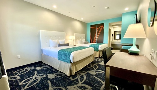 Room, 2 Queen Beds, Smoking