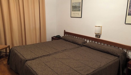 Basic Double or Twin Room