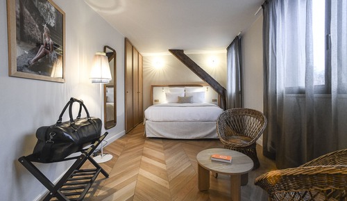 Suite (Prestige)