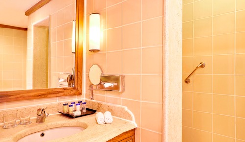 Superior Double or Twin Room, Pool View