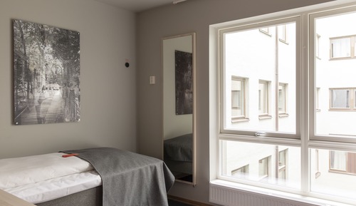 Single Room, Balcony