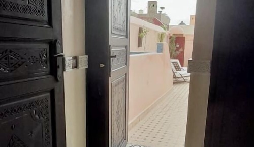 Basic Single Room, Ensuite (Petite à la terrasse )