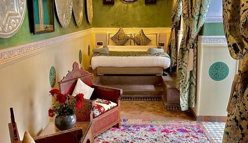 Deluxe Double Room, Ensuite (Chambre Chemaia)