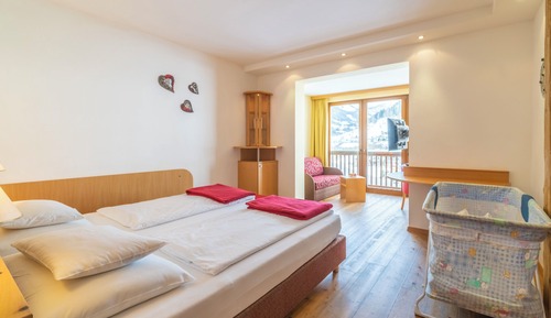 Junior Studio Suite