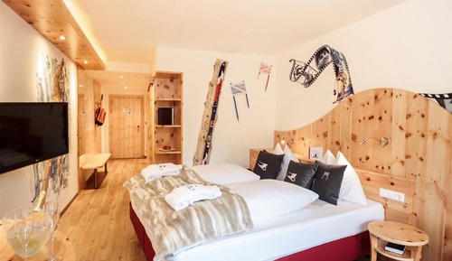 Design Double Room