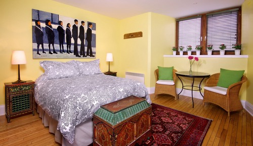 Deluxe Room, 1 Queen Bed, Jetted Tub