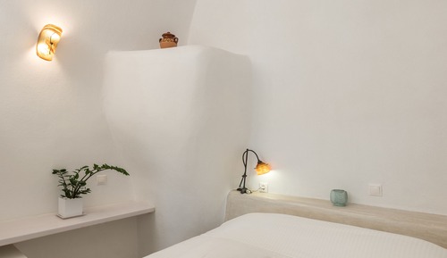 Family Suite, Jetted Tub (Caldera View)