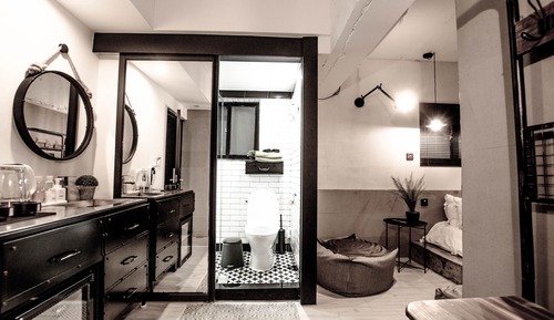 Studio (Additional fee for extra bed)