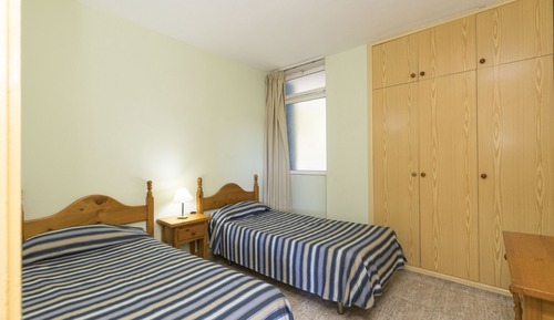 Economy Room (1 adult + 2 children)