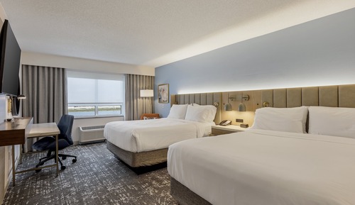 Standard Room, 2 Queen Beds (Communications, Accessible Tub)