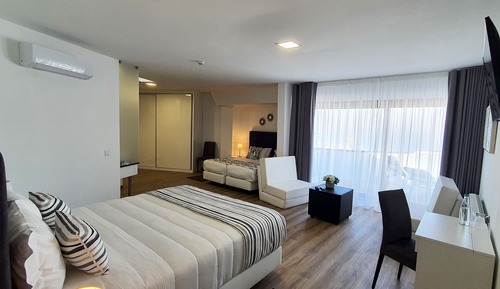 Panoramic Suite