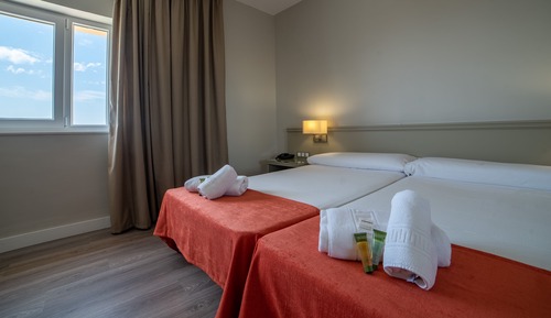 Quadruple Room (B)