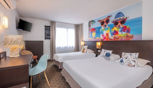Triple Room