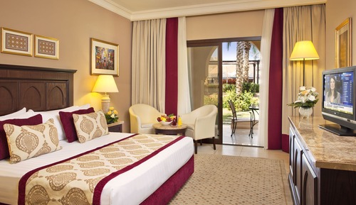 Standard Room, 1 Queen Bed, Garden View