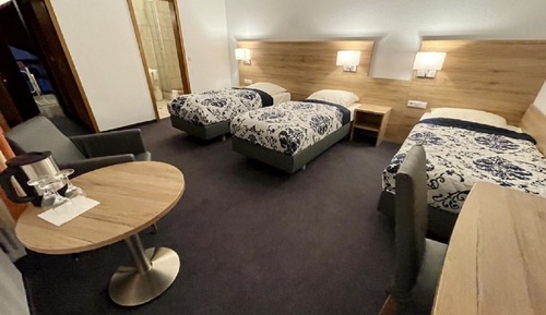 Basic Triple Room