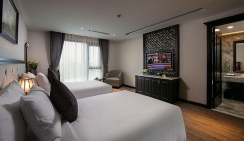 Premium Double or Twin Room, City View