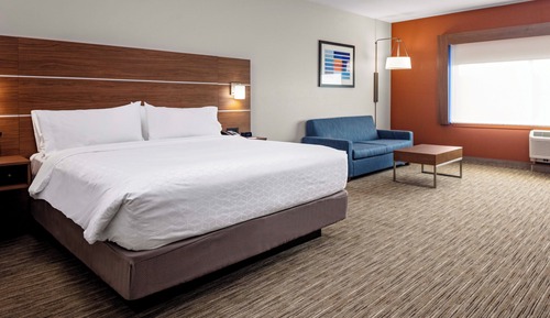 Standard Room, 1 King Bed