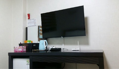 Ondol Room