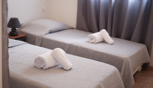 Comfort Villa, Ensuite, Pool View (Marina 4)