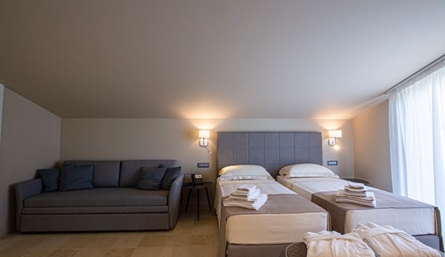 Classic Triple Room