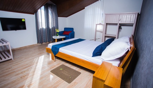 Comfort Double Room, 1 Queen Bed, Garden View