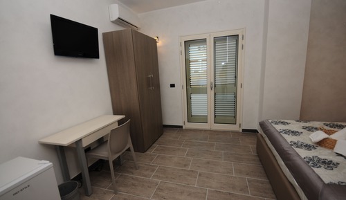 Classic Double Room