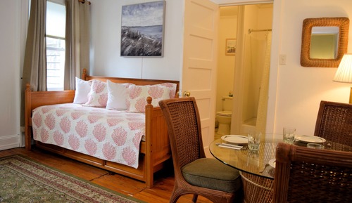 Howard Suite