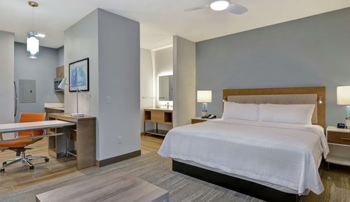Studio Suite, 1 King Bed, Non Smoking