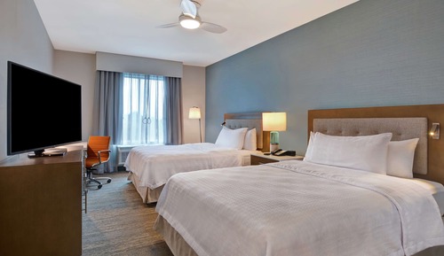 Suite, 2 Queen Beds, Accessible, Bathtub (Mobility & Hearing)