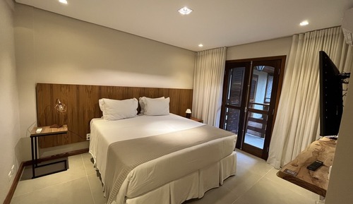 Deluxe Apartment, 1 King Bed, Non Smoking
