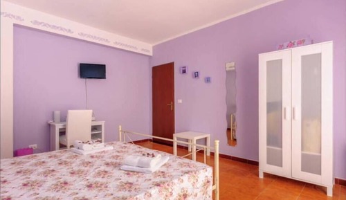 Comfort Room, Multiple Beds, Non Smoking