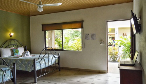 Standard Triple Room, Accessible