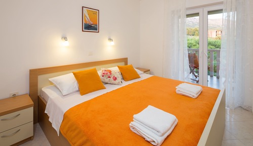 Comfort Apartment, Partial Sea View