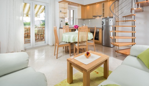 Gallery Apartment, Sea View