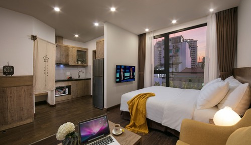 Executive Deluxe Studio