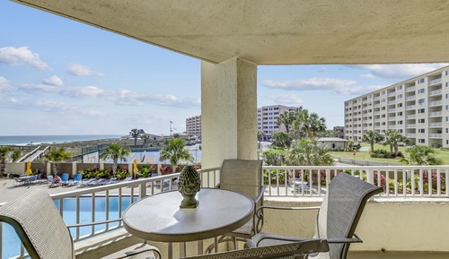 Condo, 3 Bedrooms
