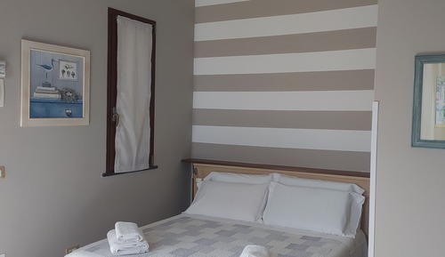 Elite Quadruple Room