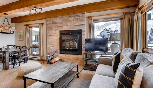 Condo, 2 Bedrooms