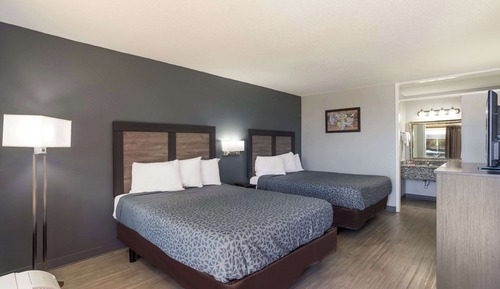Standard Room, 2 Double Beds, Smoking
