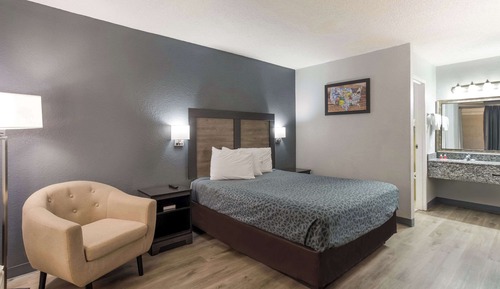 Room, 1 Queen Bed, Accessible, Non Smoking