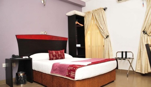 Executive Room