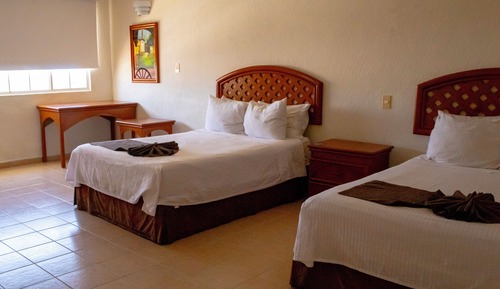 Suite, 2 Double Beds