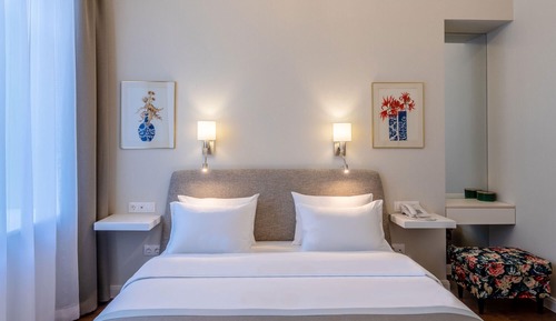 Premium Apartment, 1 King Bed with Sofa bed, City View
