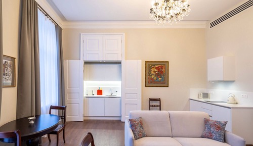 Presidential Apartment, 1 King Bed with Sofa bed, City View