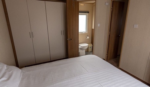 Superior Plus 2 Caravan