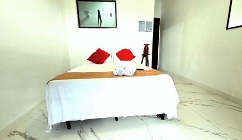 Suite, Sea View (1)