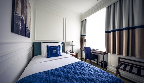 Single Room, Garden View