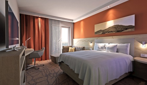 Family Room, 1 Queen Bed, Non Smoking