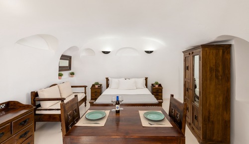 Junior Suite, Sea View (Cave)