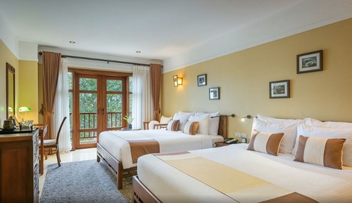 Deluxe Family Balcony, Classic Wing